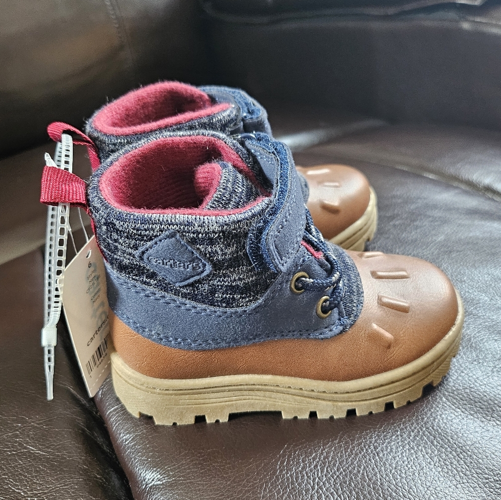 Carter's toddler size 6 brown/ blue boots-NWT